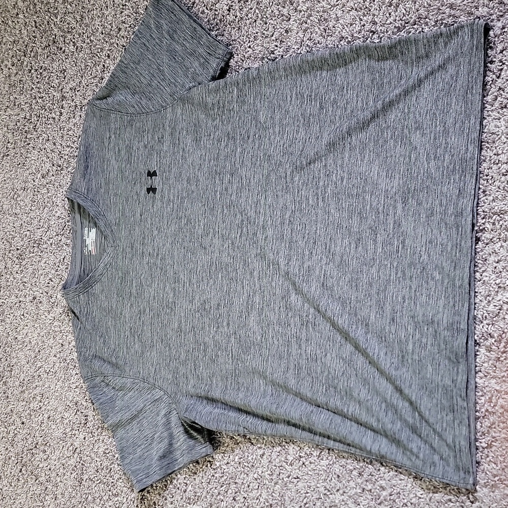 Under Armour Vneck grey xl loose tee